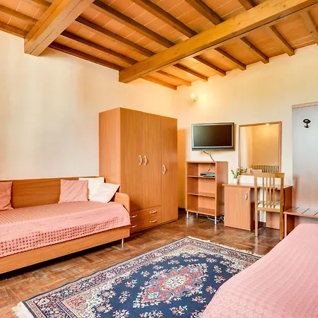 別荘 Il Colombaino By Interhome